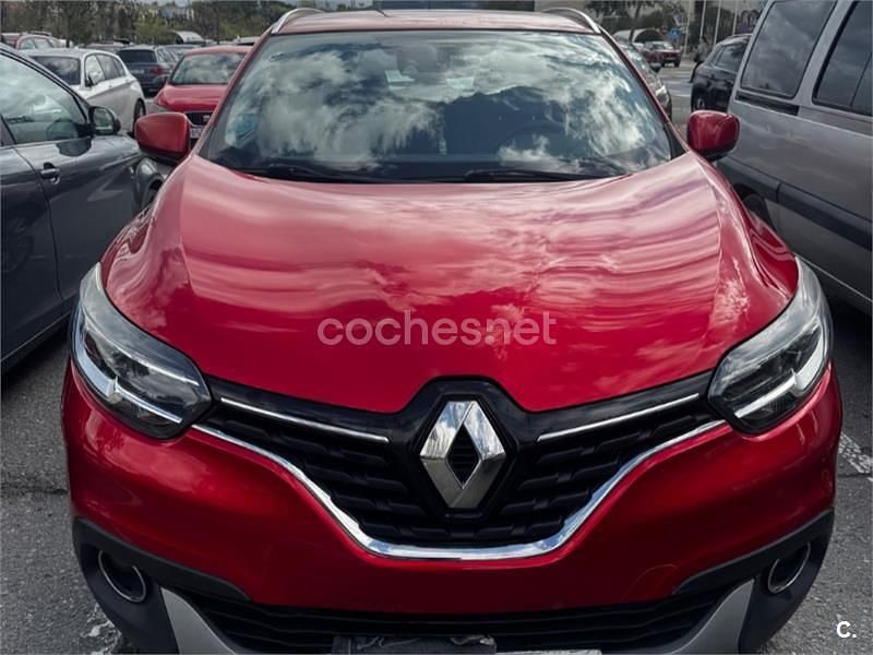Usado Renault Kadjar XMOD 110 CV (80 kW) 2016 Rojo SUV