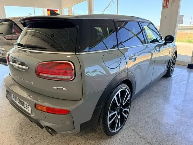 Usado Mini John Cooper Works Clubman 306 CV (225 kW) 2020 Gris / plata Familiar