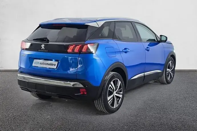 Usado Peugeot 3008 Allure 130 CV (95 kW) 2021 Azul SUV