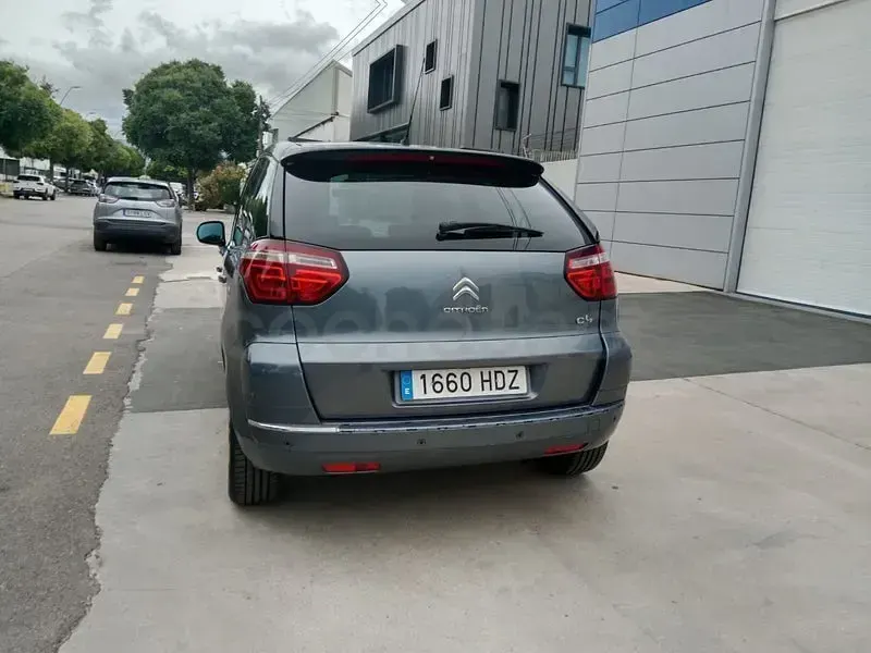 Usado Citroën C4 Picasso Exclusive 112 CV (82 kW) 2011 Gris / plata Monovolumen