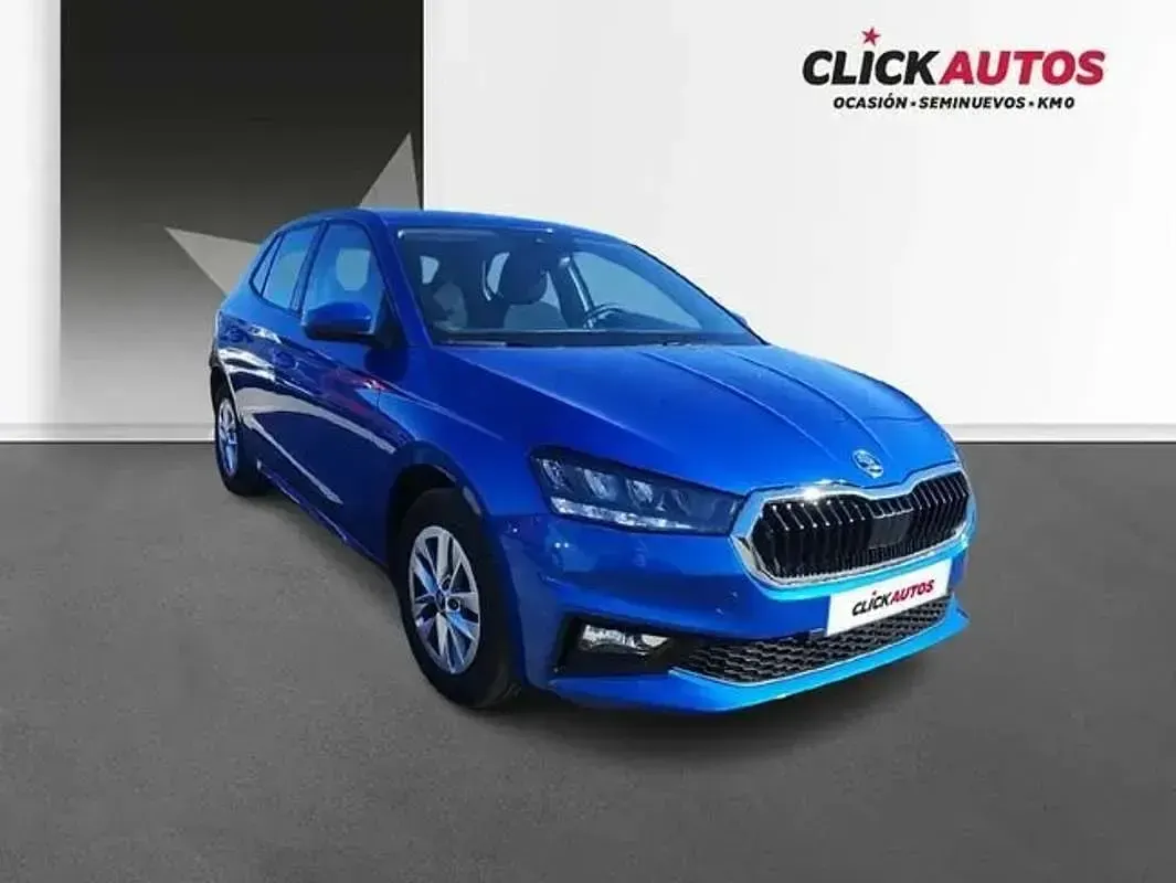 Usado Skoda Fabia Selection 116 CV (85 kW) 2026 Azul Utilitario