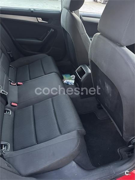 Usado Audi A4 160 CV (117 kW) 2008 Rojo Berlina