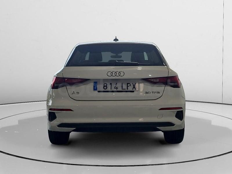 Usado Audi A3 Advanced Plus 110 CV (80 kW) 2021 Blanco Berlina