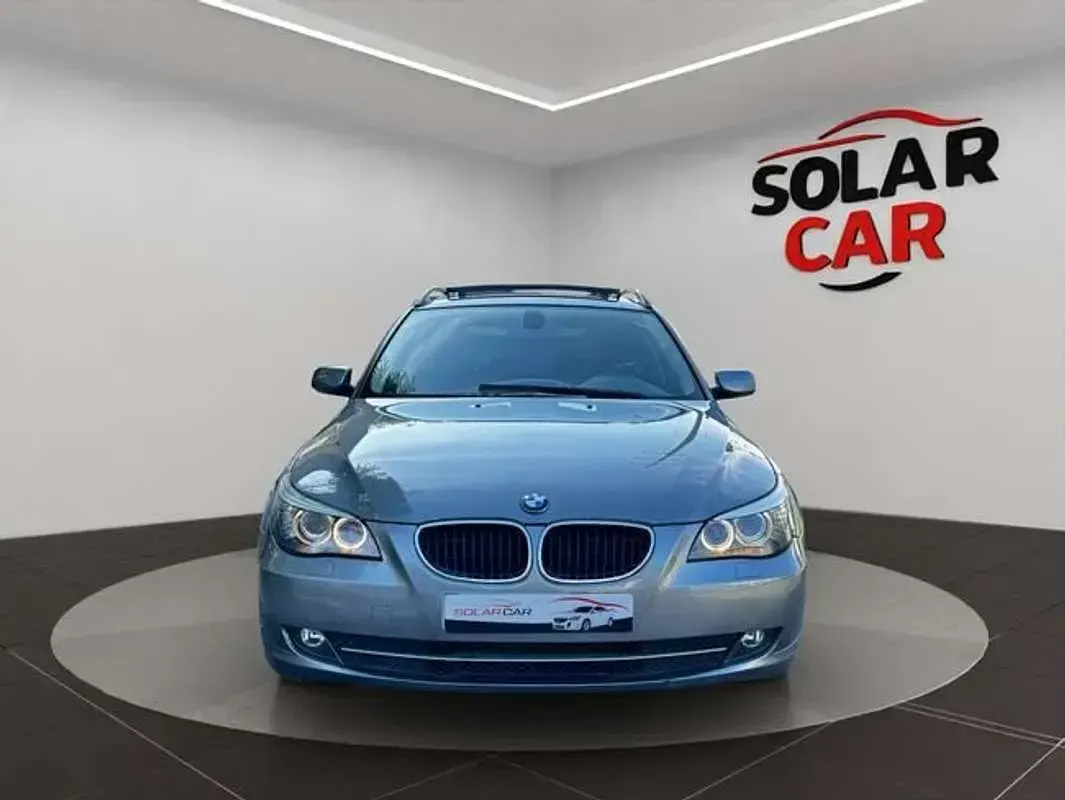 Usado BMW 520 Comfort Edition 177 CV (130 kW) 2008 Gris Familiar