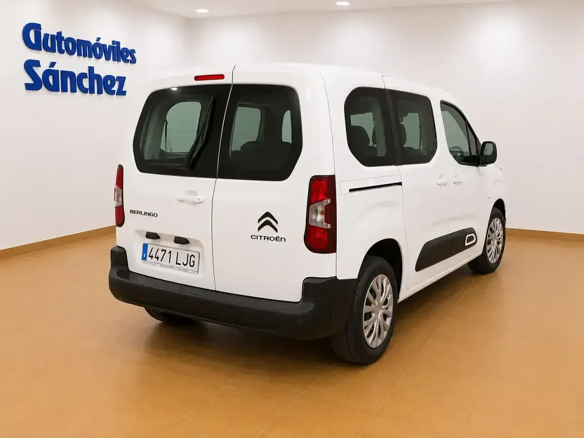 Usado Citroën Berlingo 102 CV (75 kW) 2020 Blanco Monovolumen
