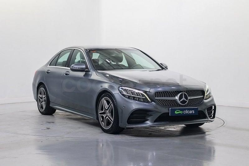 Usado Mercedes C220 200 CV (147 kW) 2019 Gris / plata Berlina