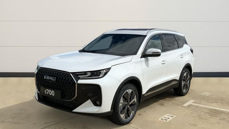 Nuevo Ebro s700 Luxury 147 CV (108 kW) 2025 Blanco SUV