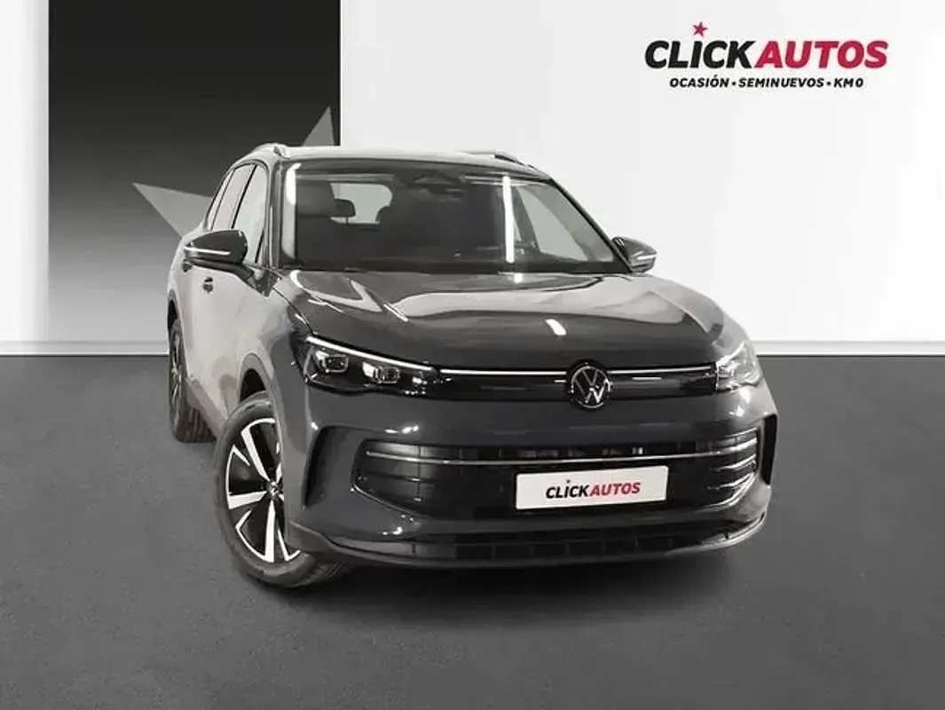 Usado VW Tiguan 131 CV (96 kW) 2025 Gris SUV