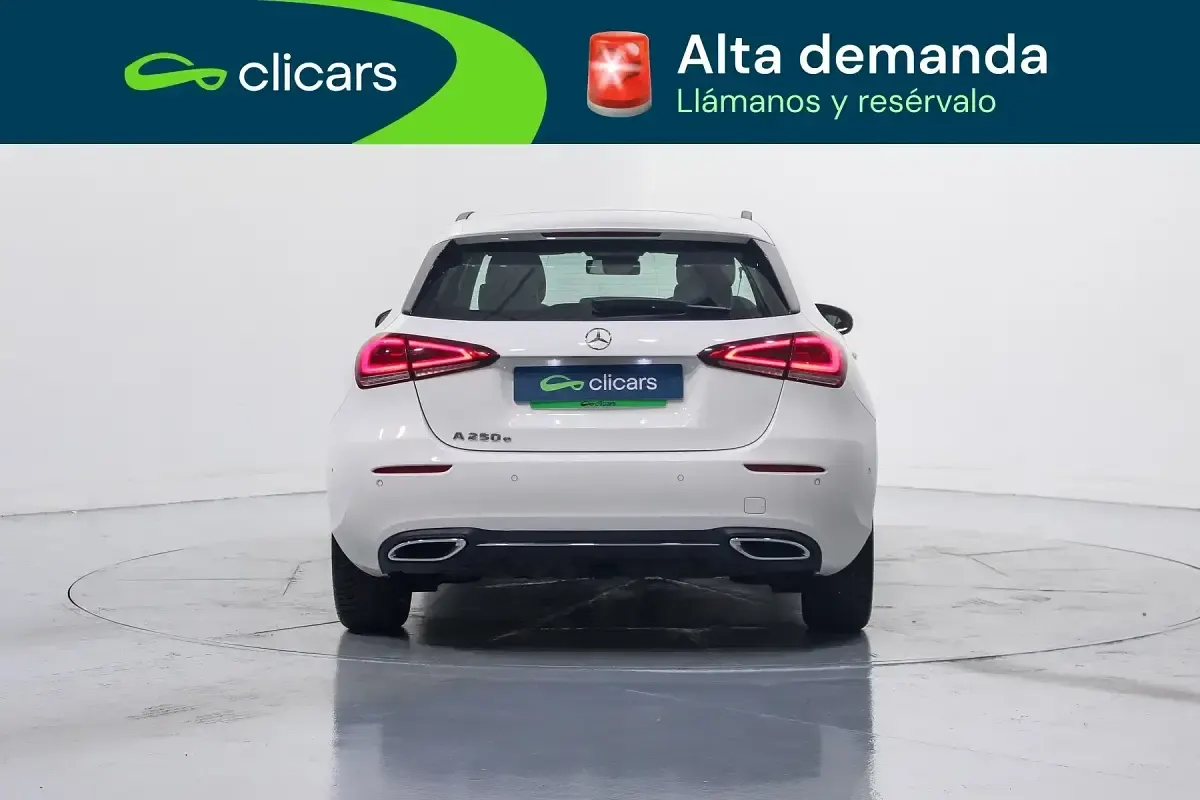 Usado Mercedes A250 160 CV (117 kW) 2023 Blanco