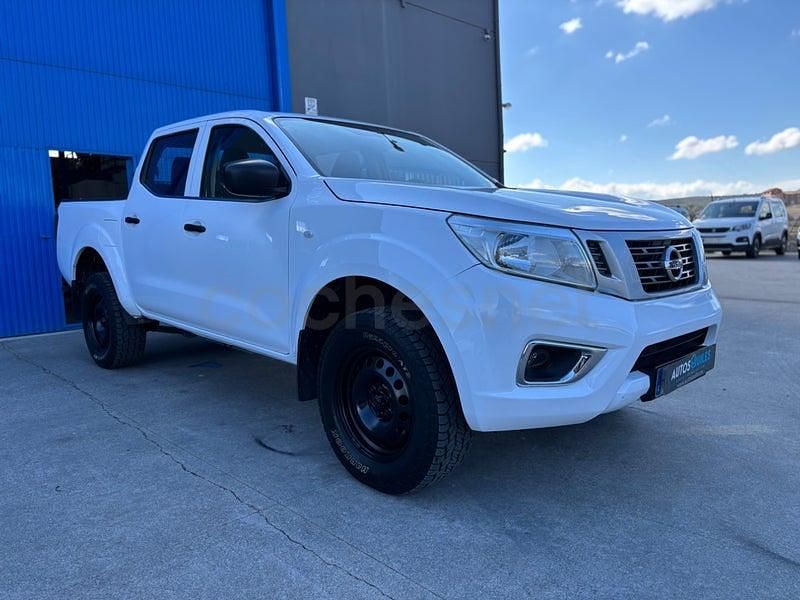 Usado Nissan Navara Acenta 163 CV (119 kW) 2022 Blanco Pickup/Camioneta