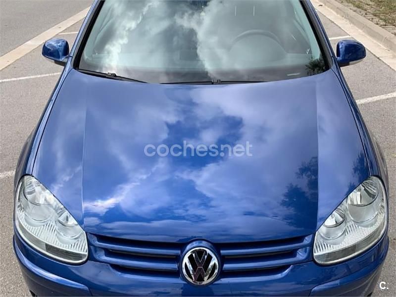 Usado VW Golf IV Sportline 102 CV (75 kW) 2005 Azul Berlina