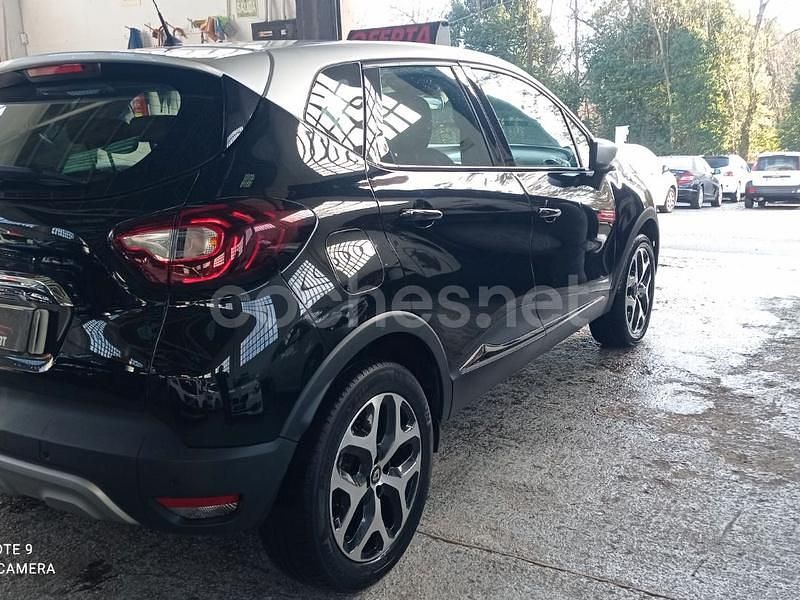 Usado Renault Captur XMOD 110 CV (80 kW) 2017 Negro SUV