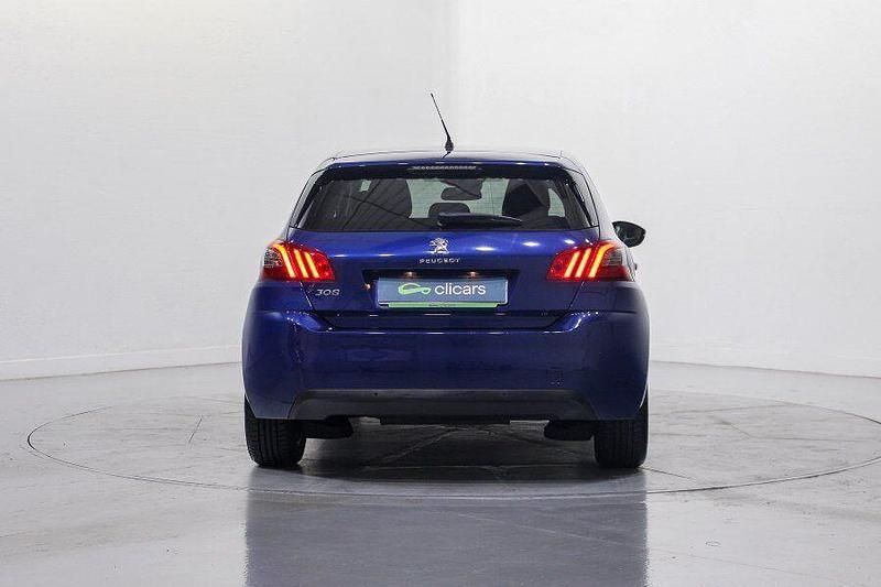 Usado Peugeot 308 Style 130 CV (95 kW) 2018 Azul Berlina