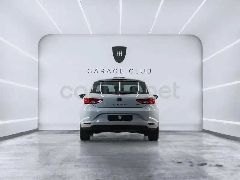 Usado Seat Leon Style 105 CV (77 kW) 2013 Blanco Berlina