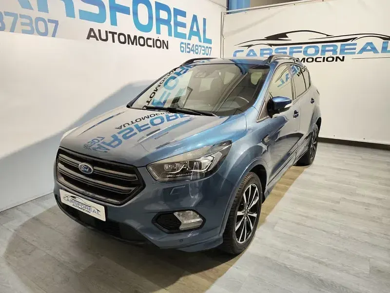 Usado Ford Kuga ST-Line 120 CV (88 kW) 2020 Azul SUV