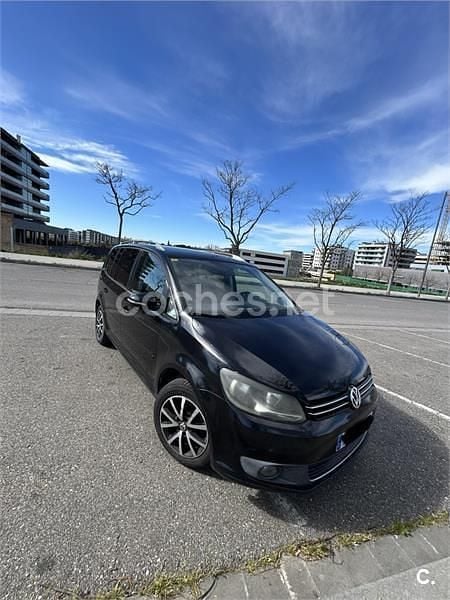 Usado VW Touran Edition 105 CV (77 kW) 2010 Negro Monovolumen