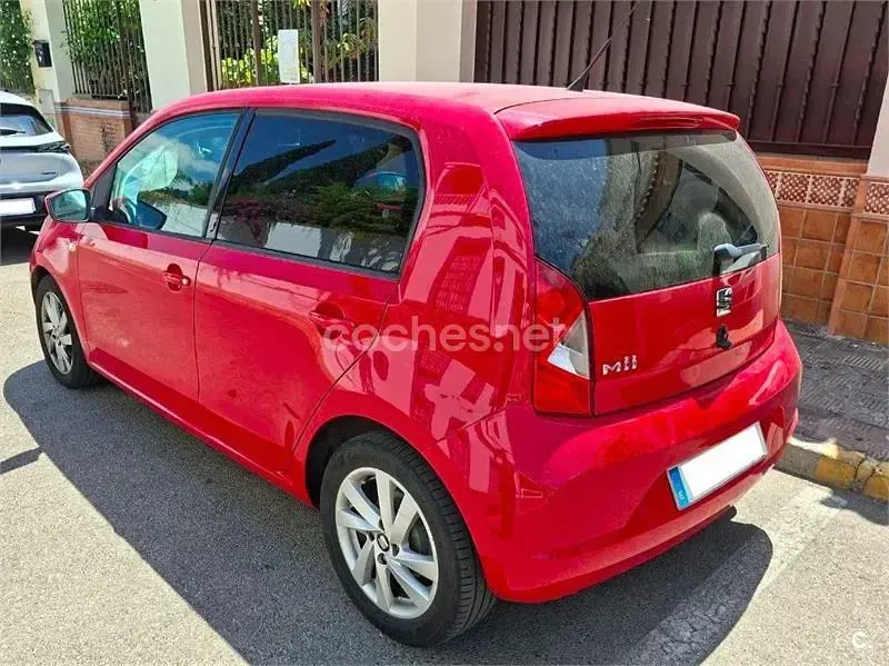 Usado Seat Mii Sport 75 CV (55 kW) 2015 Rojo Utilitario