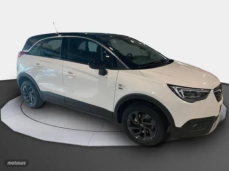 Usado Opel Crossland X 110 CV (80 kW) 2020 Blanco SUV
