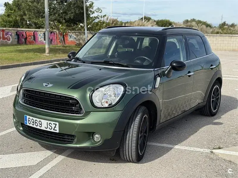 Usado Mini Cooper D Countryman 112 CV (82 kW) 2016 Verde SUV