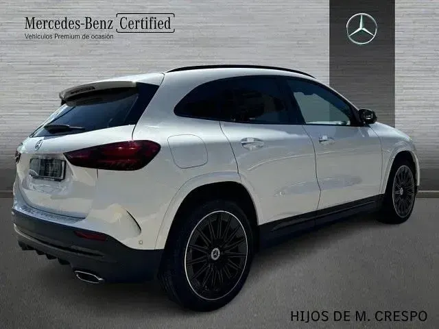 Usado Mercedes GLA250 218 CV (160 kW) 2025 Blanco polar SUV