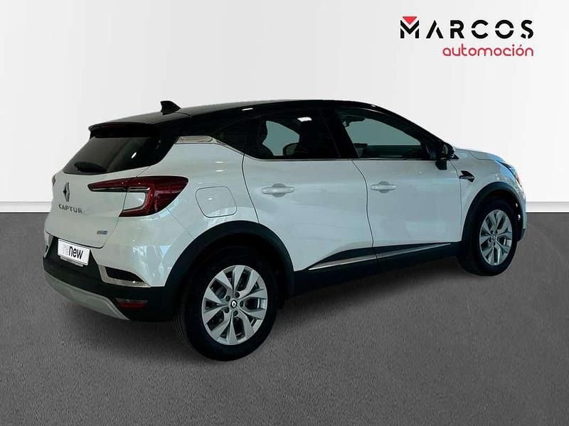 Usado Renault Captur Zen 160 CV (117 kW) 2022 Blanco SUV
