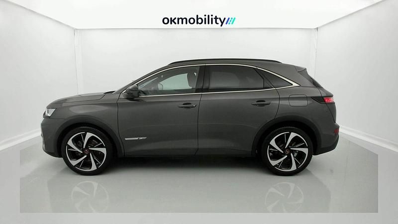 Usado DS Automobiles DS7 Crossback Performance Line Plus 300 CV (220 kW) 2022 Gris platino SUV