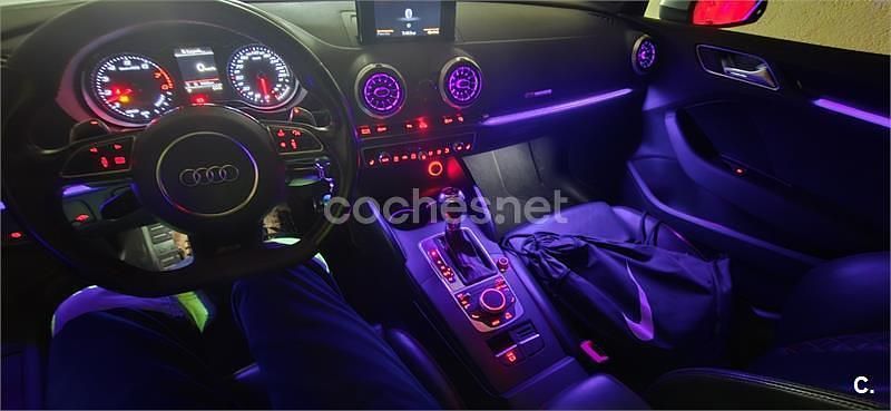 Usado Audi RS3 340 CV (250 kW) 2012 Negro Berlina