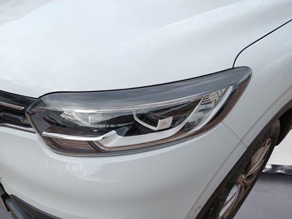 Usado Renault Kadjar Zen 140 CV (102 kW) 2019 Blanco SUV