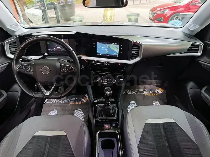 Usado Opel Mokka Business Elegance 110 CV (80 kW) 2023 Gris / plata SUV