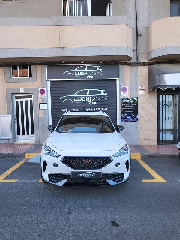 Blanco Usado 2022 Cupra Formentor SUV | 31.600 € (Caro) - Imagen 1/4