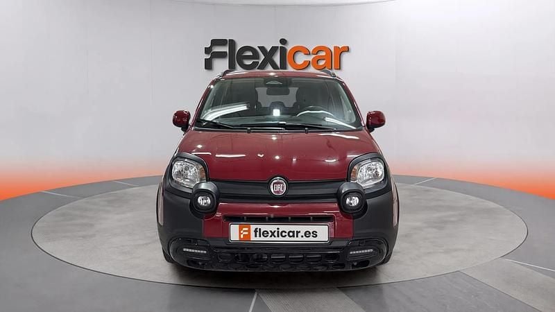 Usado Fiat Panda 71 CV (52 kW) 2024 Rojo Utilitario