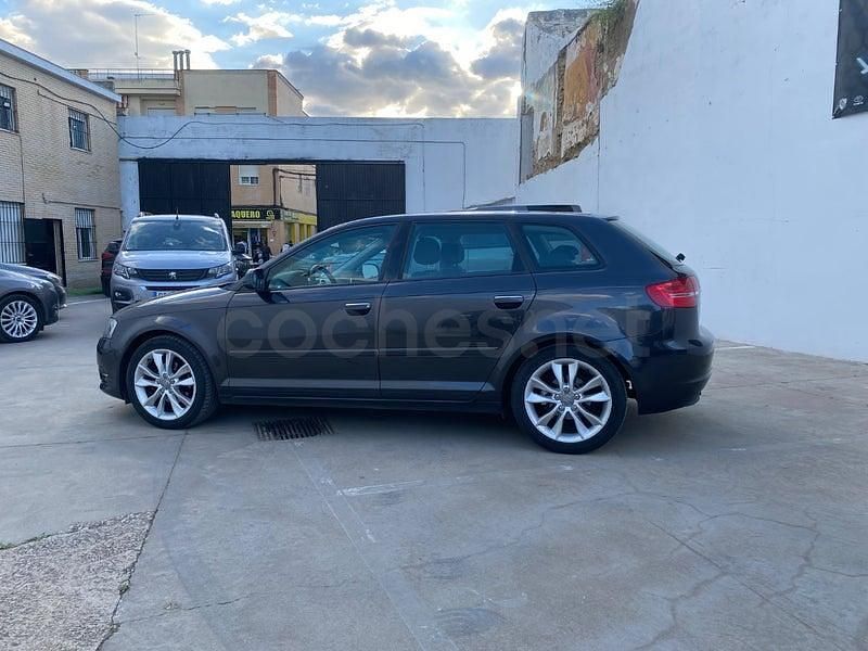 Begagnad Audi A3 Ambition 105 HK (77 kW) 2012 Grå Halvkombi