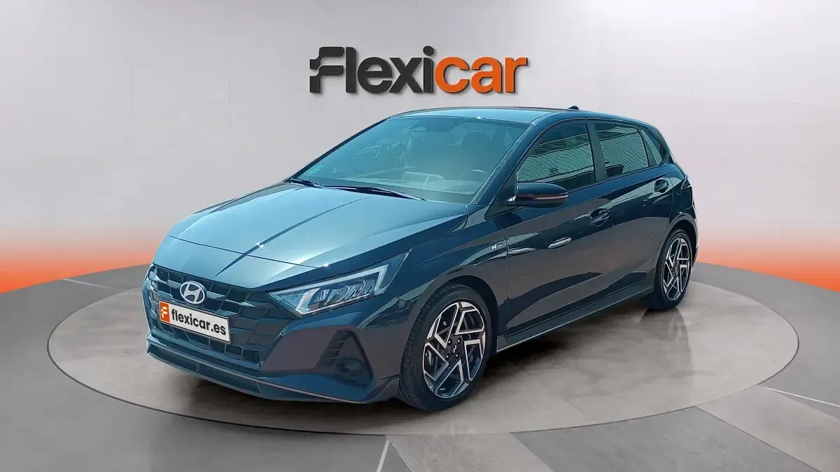 Usado Hyundai i20 N Line 80 CV (58 kW) 2024 Gris Utilitario