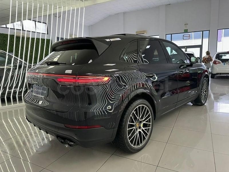 Usado Porsche Cayenne 462 CV (339 kW) 2021 Negro SUV