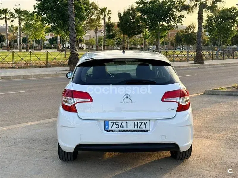Usado Citroën C4 Business Class 92 CV (67 kW) 2014 Blanco Berlina