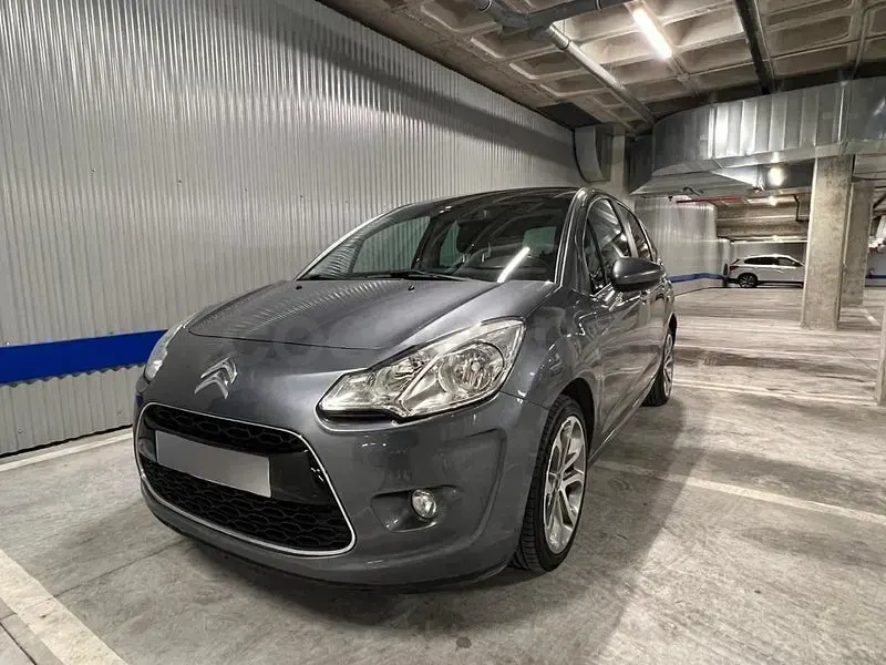 Usado Citroën C3 Exclusive 120 CV (88 kW) 2011 Gris / plata Berlina