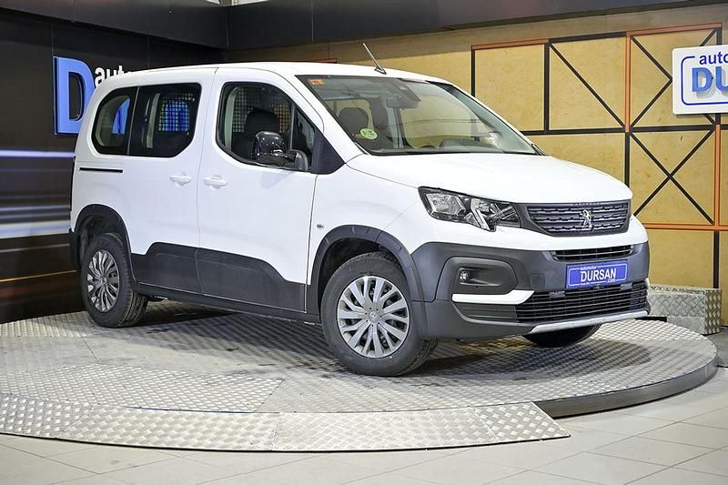 Usado Peugeot Rifter Business-Line 100 CV (73 kW) 2023 Blanco Monovolumen