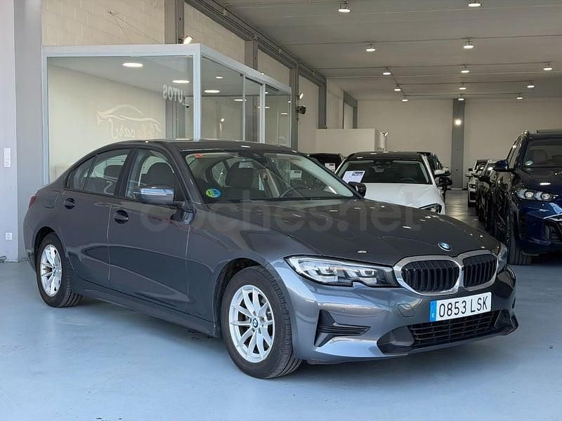 Usado BMW 320e Comfort Edition 190 CV (139 kW) 2021 Gris / plata Berlina