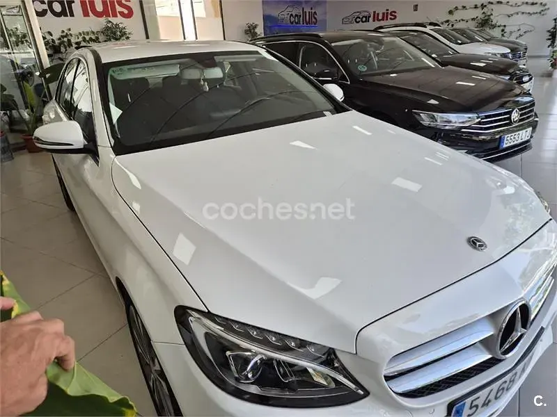 Usado Mercedes C220 170 CV (125 kW) 2018 Blanco Berlina