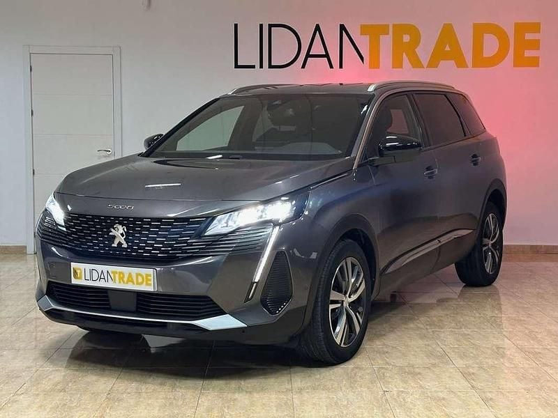 Gris Usado 2023 Peugeot 5008 Allure SUV | 20.490 € (Buen precio) - Imagen 1/4
