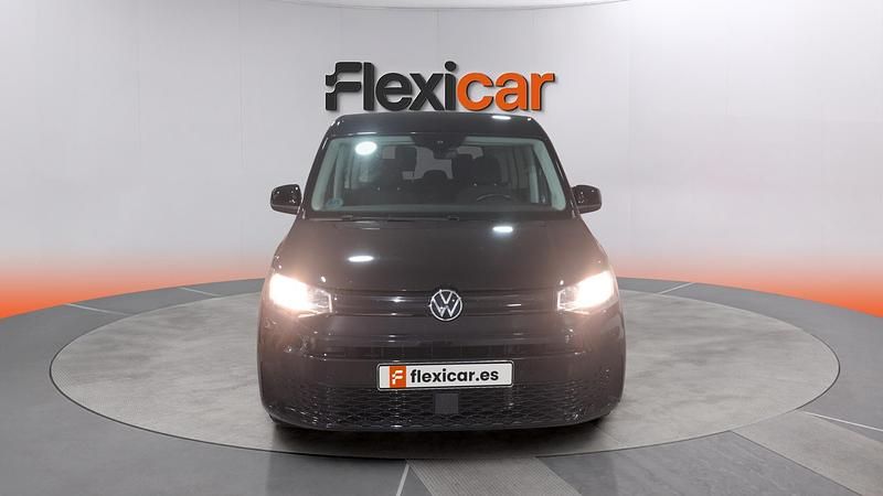 Usado VW Caddy Maxi 122 CV (89 kW) 2023 Negro Monovolumen