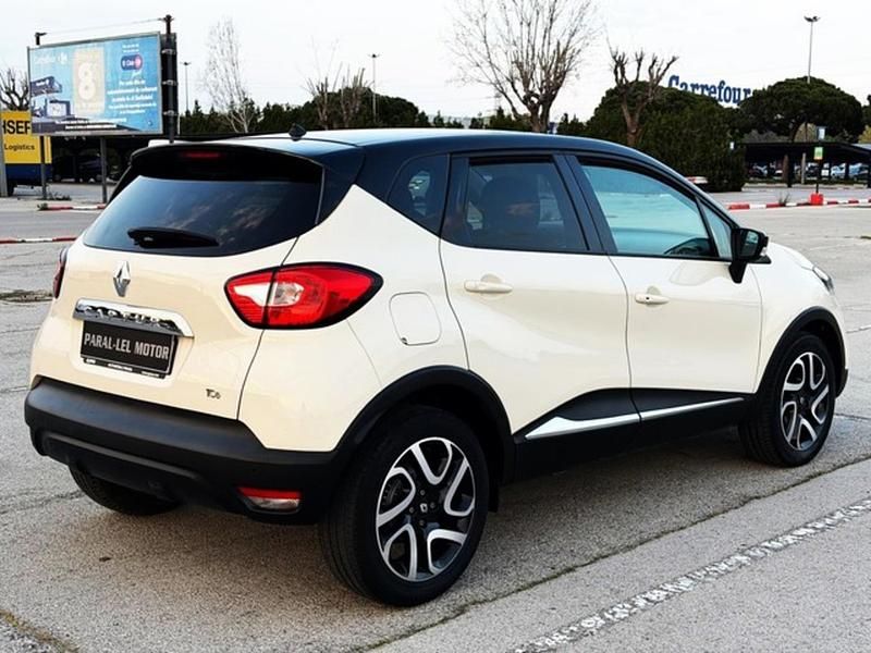 Usado Renault Captur Intens 90 CV (66 kW) 2016 Blanco SUV