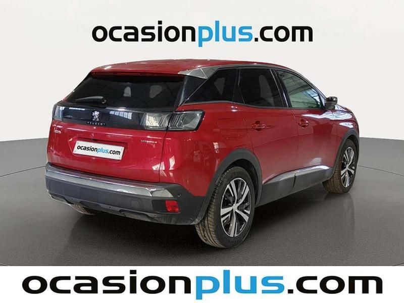 Usado Peugeot 3008 Allure 156 CV (114 kW) 2023 Rojo Monovolumen