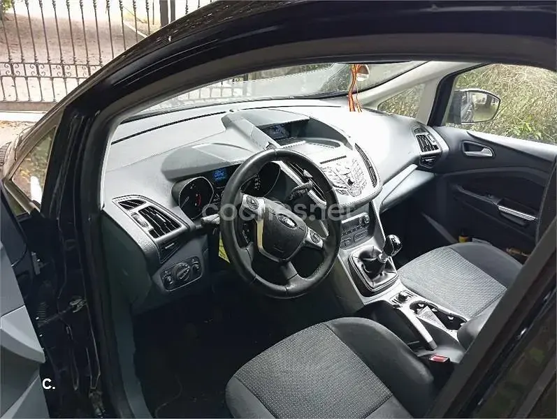 Usado Ford C-MAX Trend 115 CV (84 kW) 2014 Negro Monovolumen