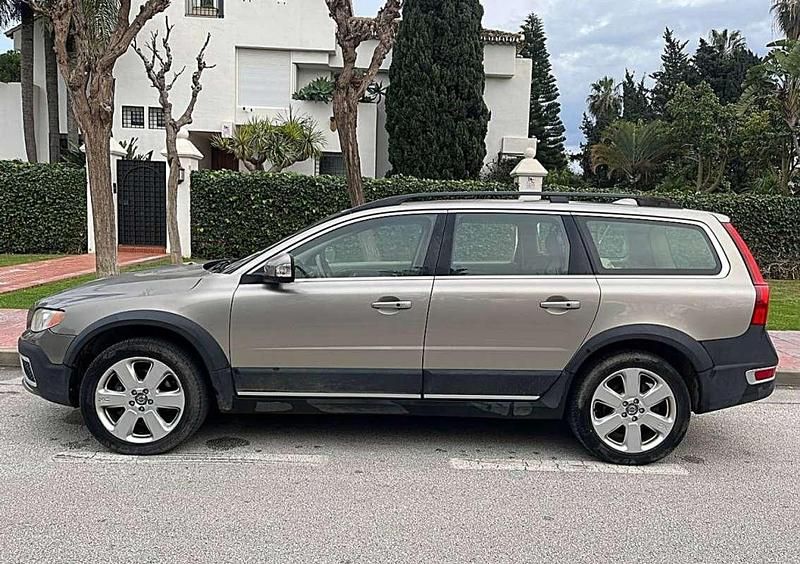 Usado Volvo XC70 Summum 285 CV (209 kW) 2009 Gris / plata Familiar