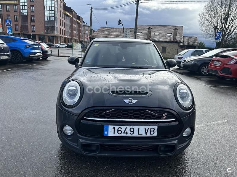 Usado Mini Cooper SD 170 CV (125 kW) 2016 Negro Utilitario
