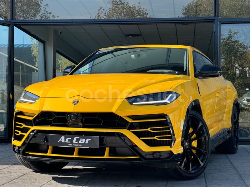 Usado Lamborghini Urus 666 CV (489 kW) 2020 Amarillo SUV