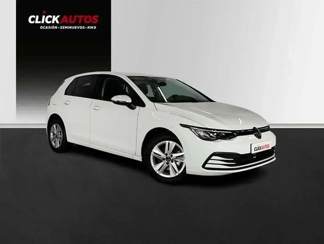 Usado VW Golf VIII Life 111 CV (81 kW) 2023 Blanco Berlina