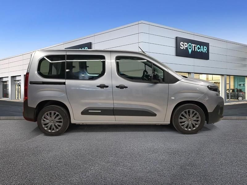 Usado Citroën Berlingo 102 CV (75 kW) 2025 Gris Monovolumen