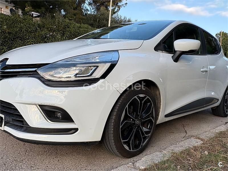 Usado Renault Clio IV Zen 120 CV (88 kW) 2016 Blanco Berlina